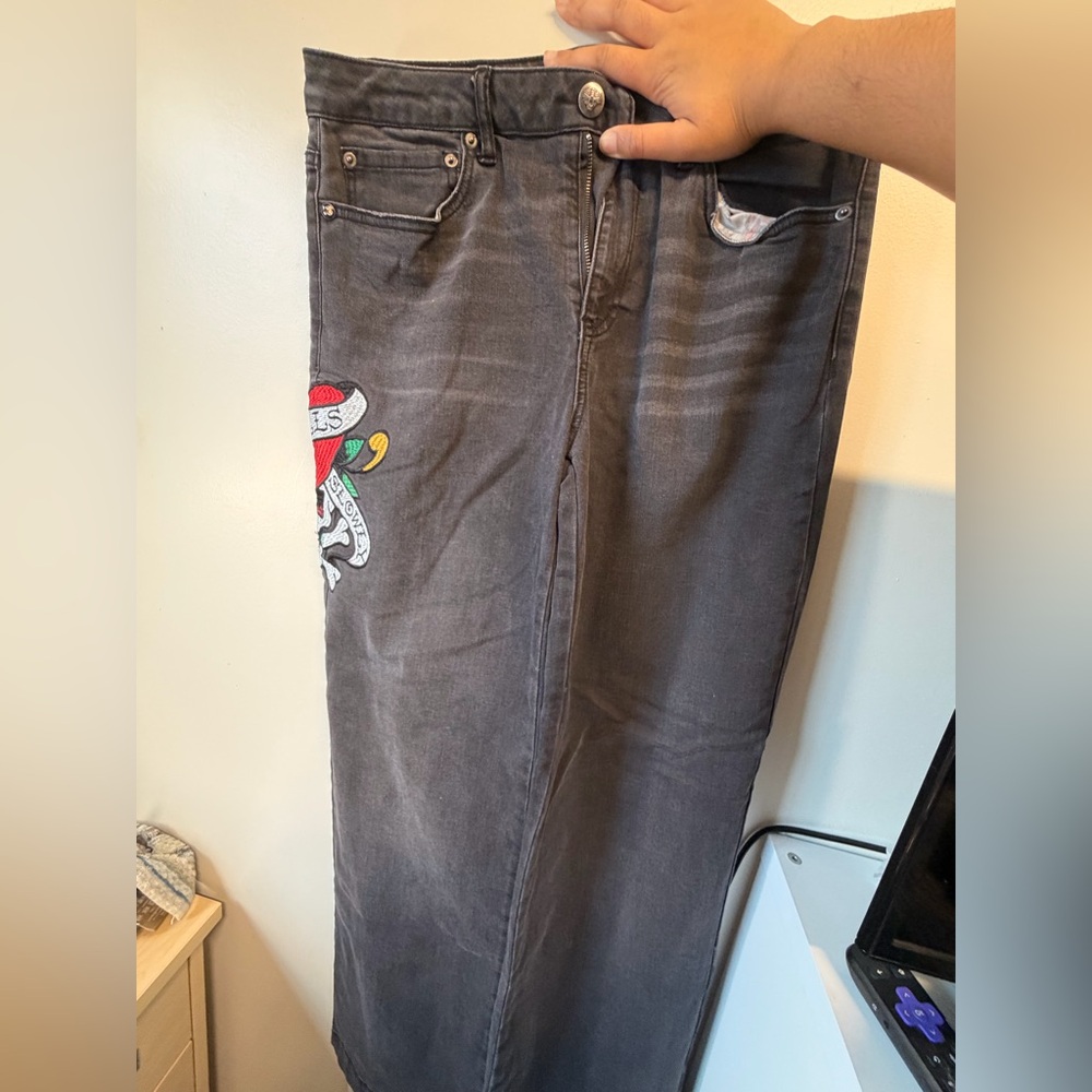 Ed Hardy embroidered jeans - Picture 4 of 4